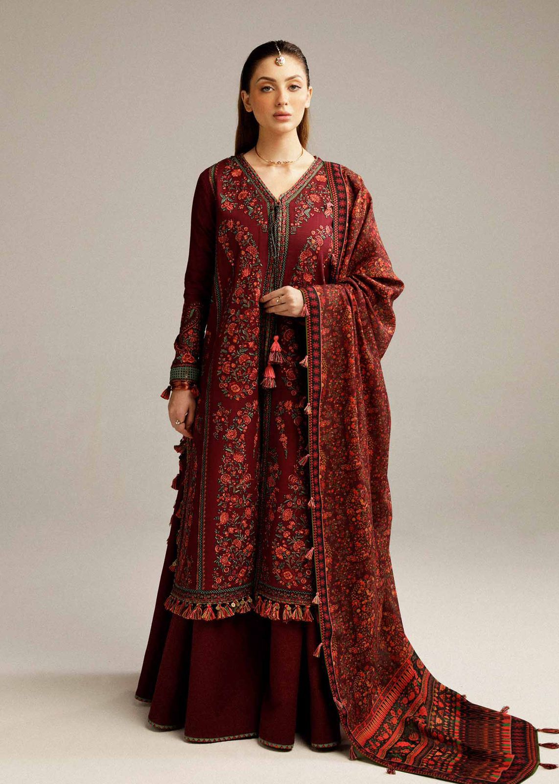Brand: Ramsha Code:5018 Fabric: Pure Wool Dhanak