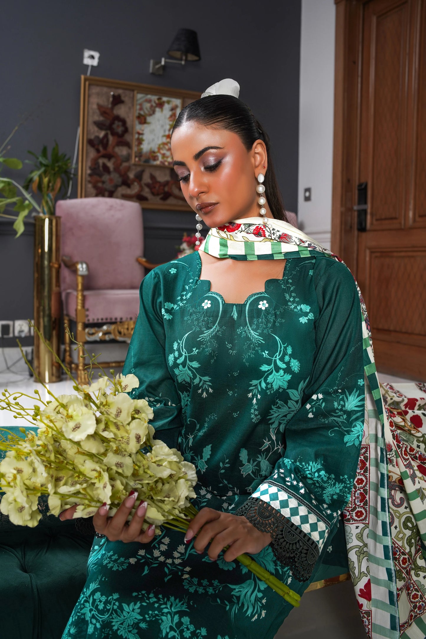 Emerald Drape